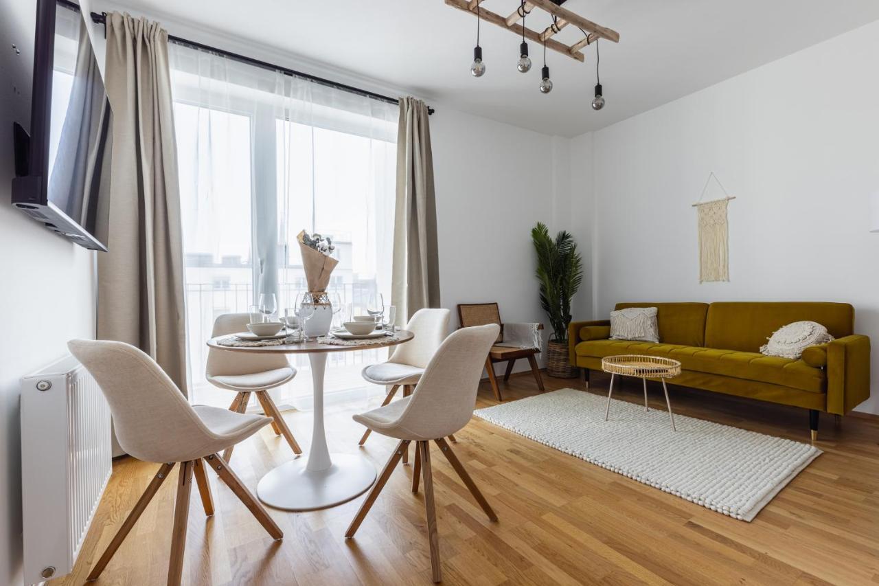 Bright Stylish Apartment With A Balcony In A Top Location Wien Exteriör bild