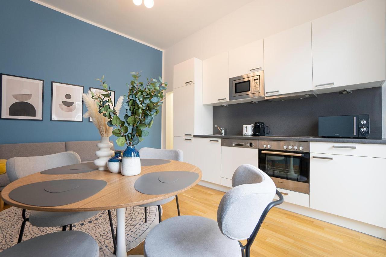 Bright Stylish Apartment With A Balcony In A Top Location Wien Exteriör bild