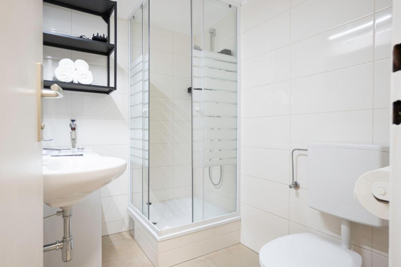 Bright Stylish Apartment With A Balcony In A Top Location Wien Exteriör bild