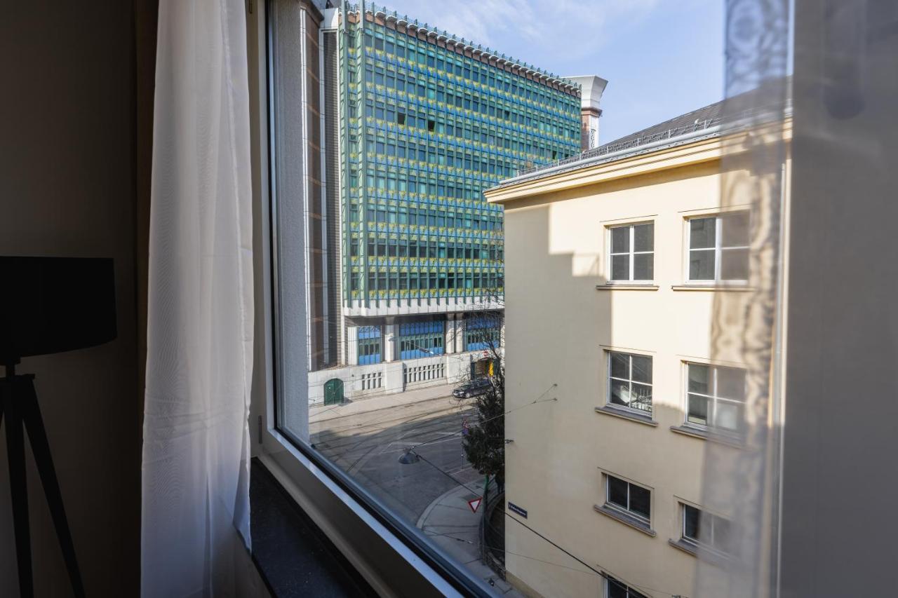 Bright Stylish Apartment With A Balcony In A Top Location Wien Exteriör bild